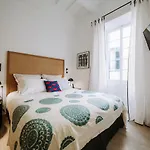 Artemisia Hotel