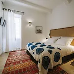 Отель Artemisia 4*